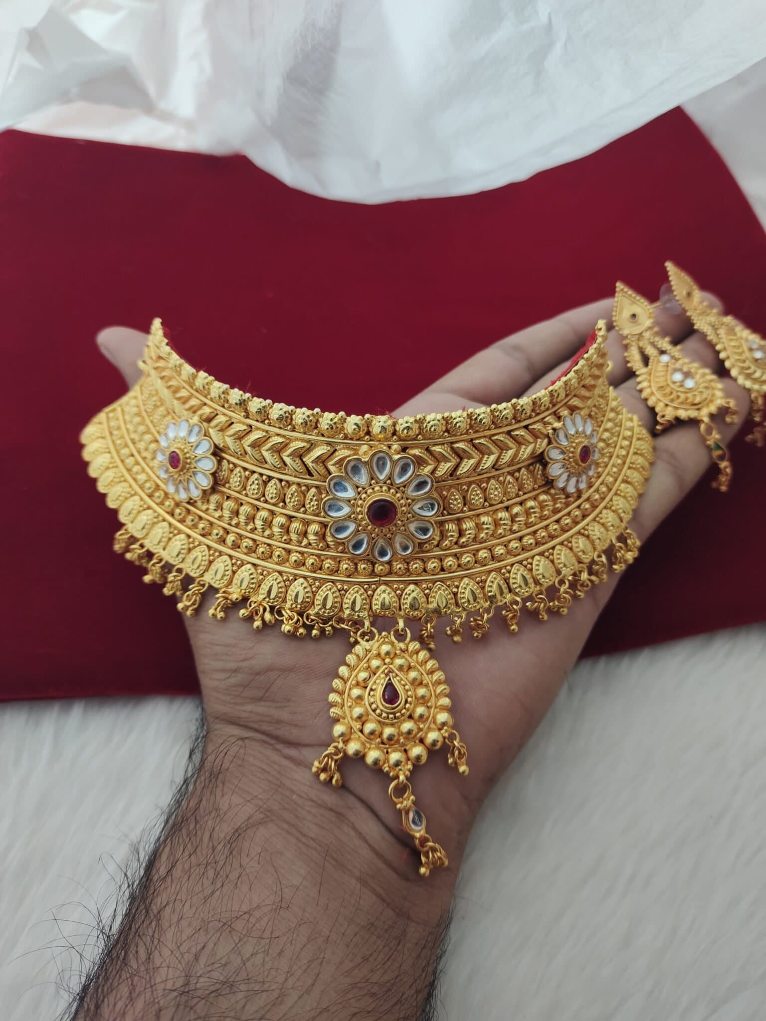Choker Kundan Wala