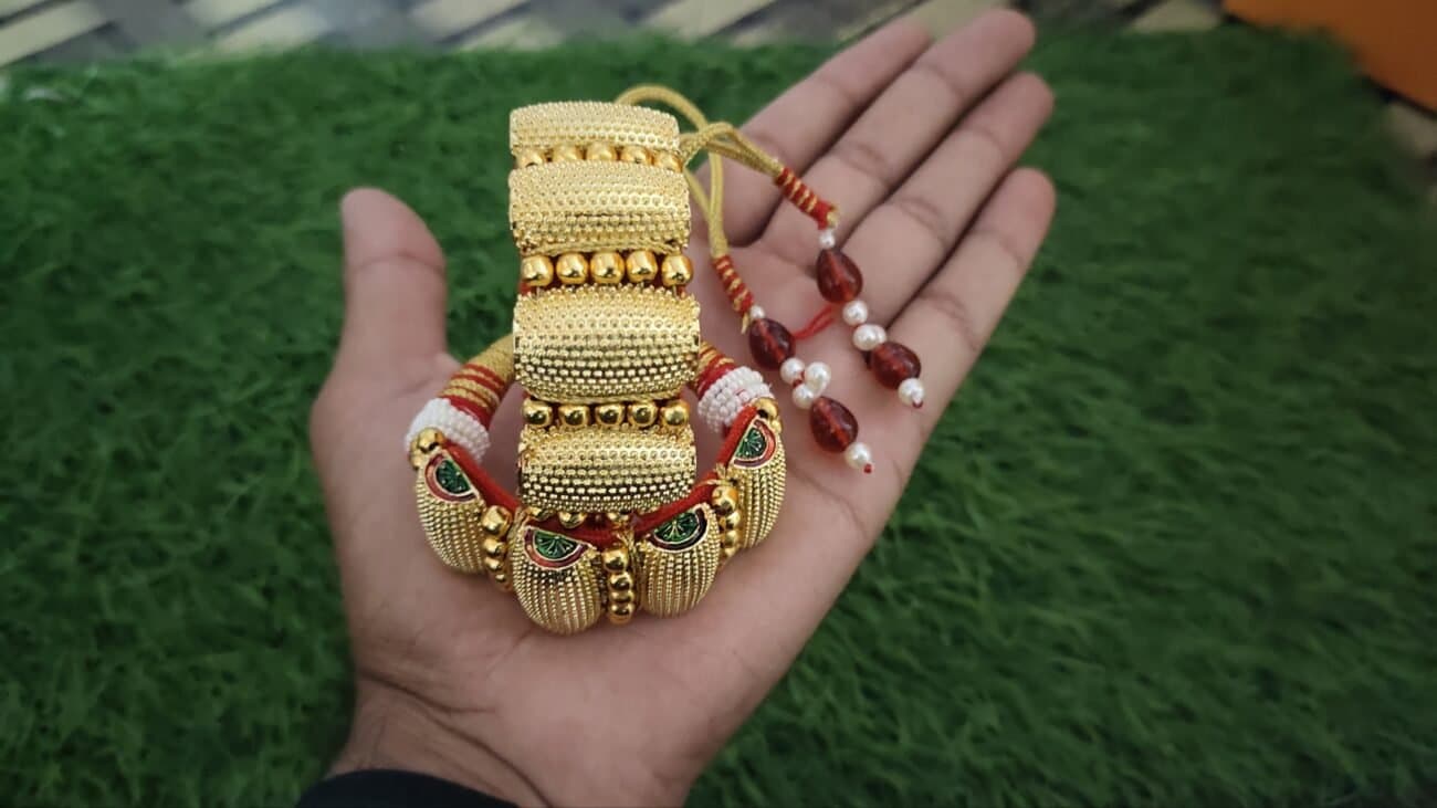 Madliya Ponchi alternate