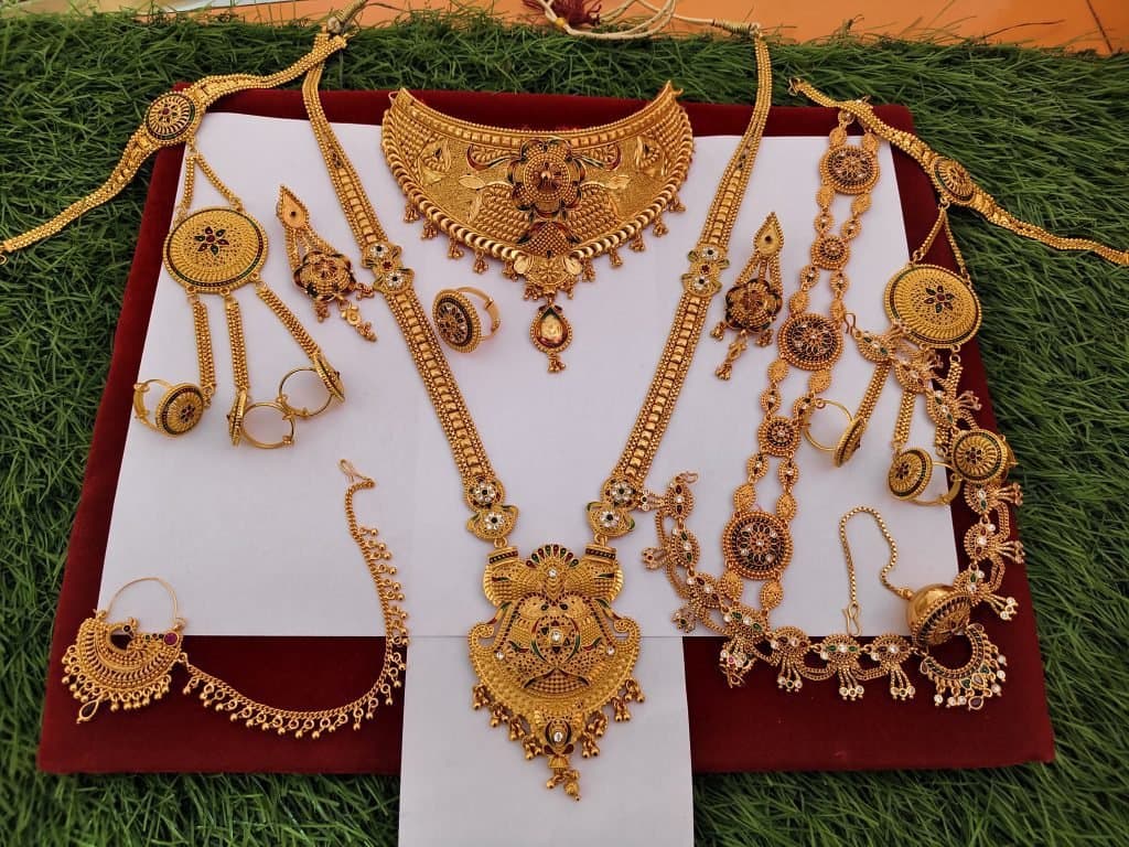 Nath, Hathful, Ranihar, Finger Ring,Chokar, Shisful, Rakhdi Set