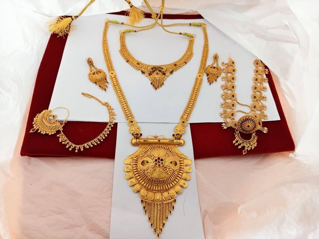 Nath, Ranihar,Haar, Rakhdi Set