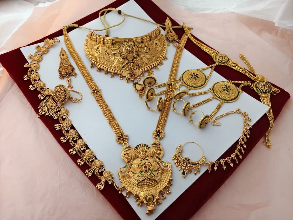 Rakhdi Set, Ranihar,Nath, Hathful,Chokar